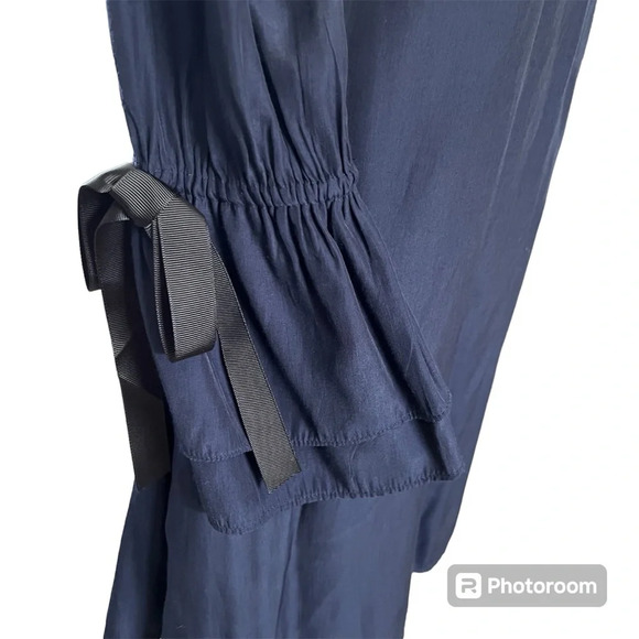 Elegant Black Off-Shoulder Mini Dress - Picture 2 of 8